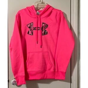 Ladies Under Armour Cold Gear Hoodie Size Small Hot Pink w/Camo Trim